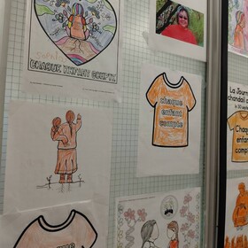 dessins des élèves pour la journée du chandail orange